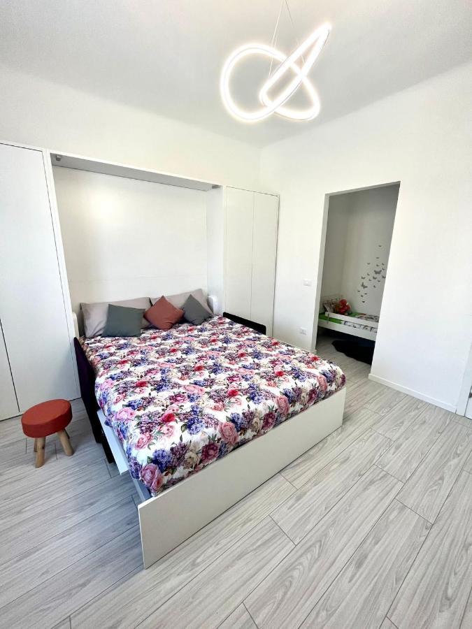 Marghespace Zona Stazione Centrale Appartamento Con Letto Matrimoniale E Bagno Milan Exterior photo